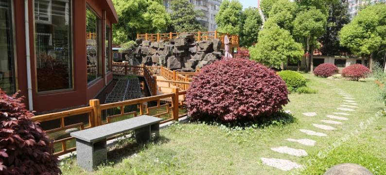 上海文峰家宜宾馆(五莲路地铁站店)图片