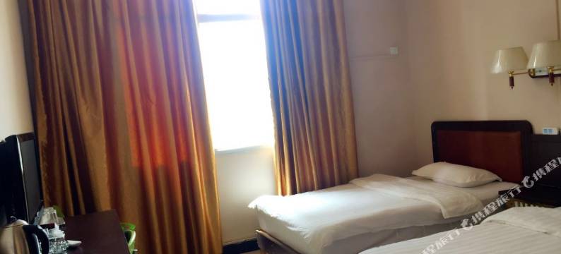 丘北佳宜宾馆图片