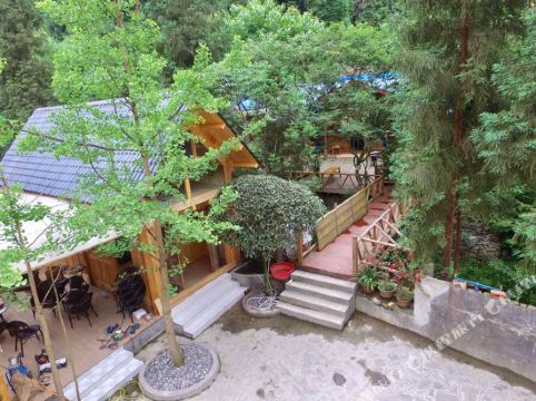 峨眉山山水涧养生庄园