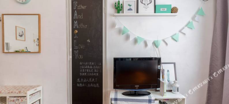 8地铁人民广场外滩公寓(上海大连路店)图片