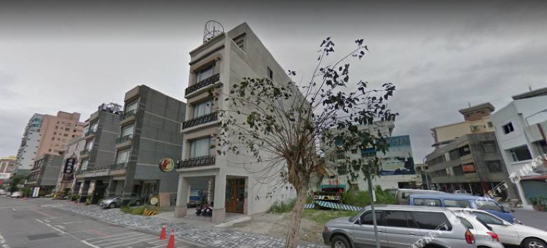 小松鼠站前电梯民宿附停车场图片