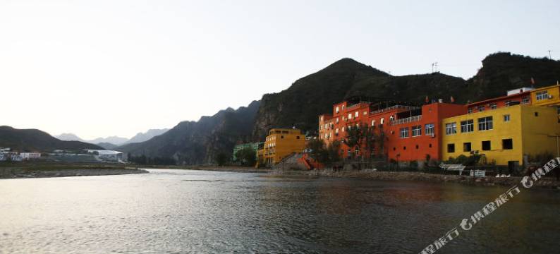 野三坡神马时代主题民宿图片