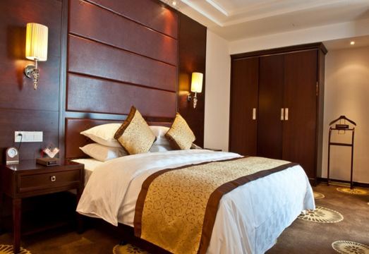 Ramada Plaza by Wyndham Hangzhou Xiaoshan Hotel Overview