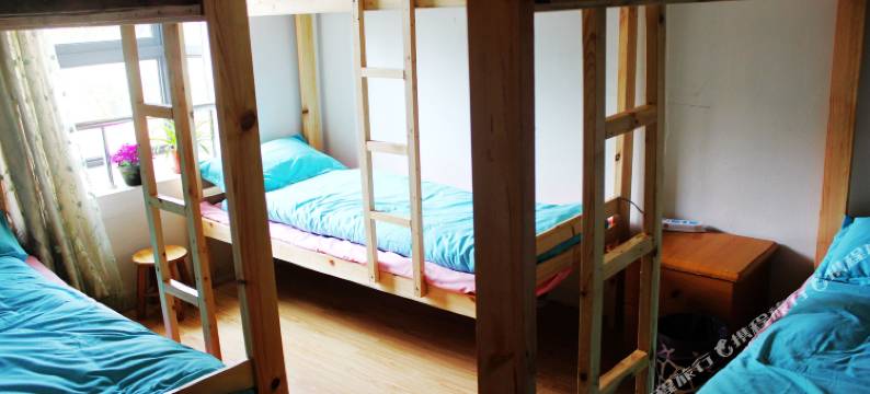 言花善阅青年旅舍(瘦西湖店)图片