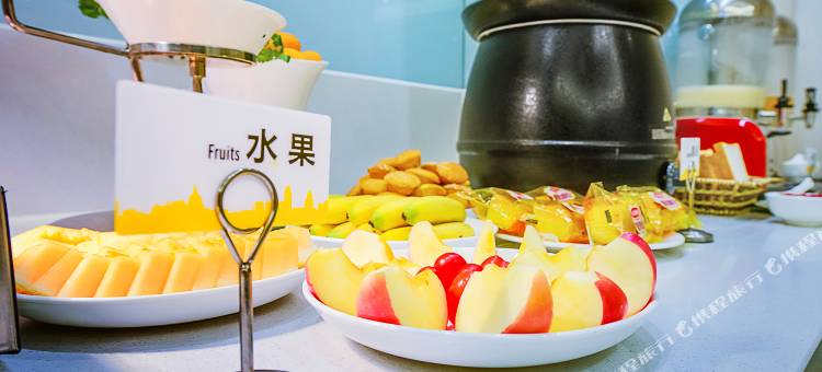 城市便捷酒店(重庆杨家坪步行街轻轨站店)图片