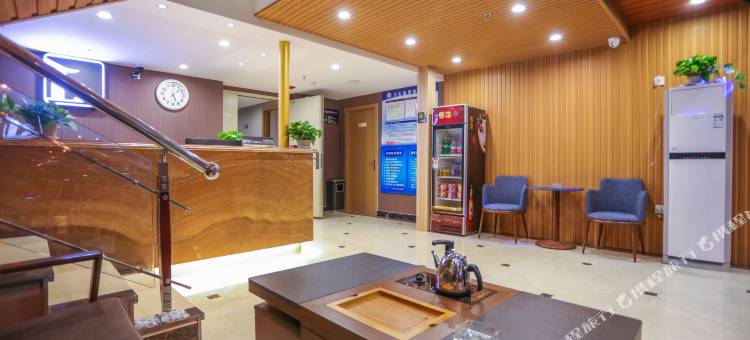 易佰良品酒店(沈阳火车站店)图片