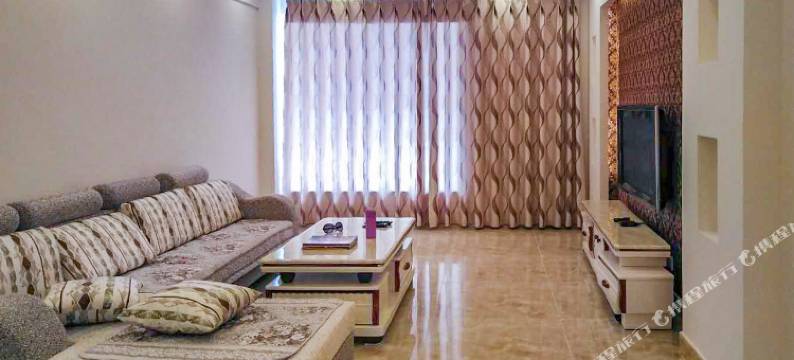 都江堰紫色小屋图片