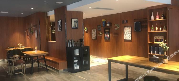 克兰铂酒店(西安凤城五路地铁站店)图片