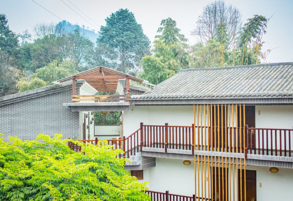 雅安爱朵小筑民宿外景图