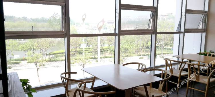 东阿原色雅居酒店图片