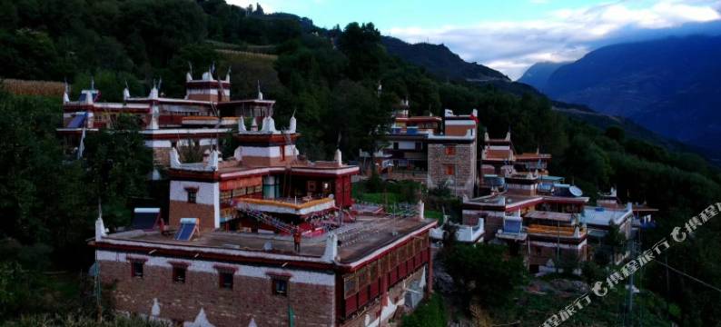 丹巴其玛拉布客栈图片