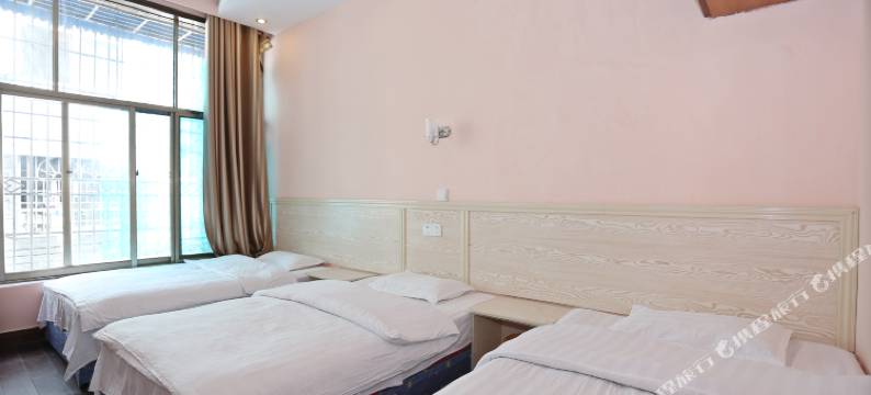 张家界友谊商务宾馆(天门山索道店)图片