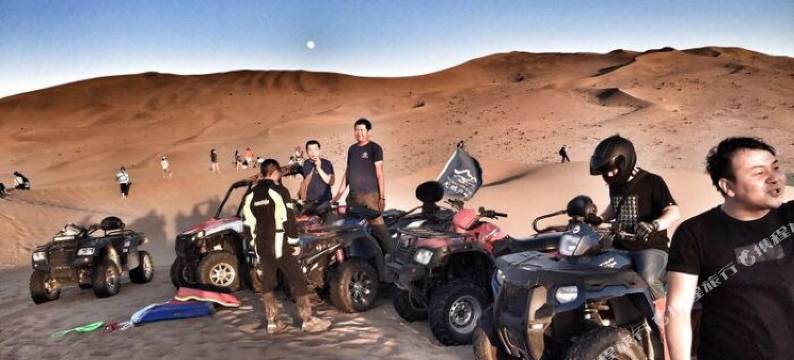 敦煌鸣沙大漠露营基地图片