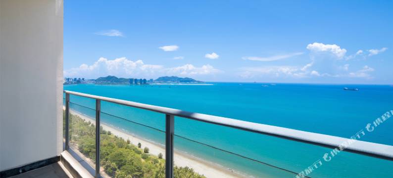 三亚石里民宿(三亚湾椰梦长廊店)图片