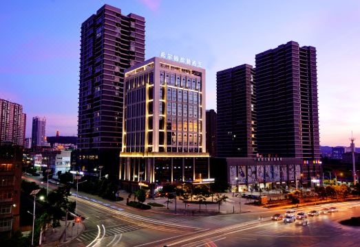 曲靖希尔顿欢朋酒店外景图
