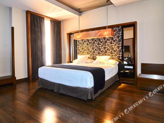 马德里萝拉·丰塞卡购物攻略,萝拉·丰塞卡物