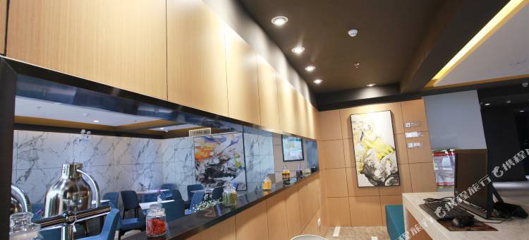 锦江之星品尚酒店(贵阳大兴星城店)图片