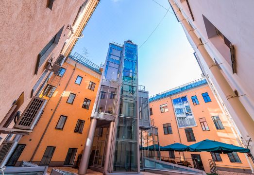 Cronwell Inn StremyannayaHotel Overview