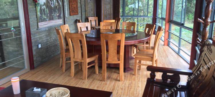 潜山赫比尼斯酒店图片