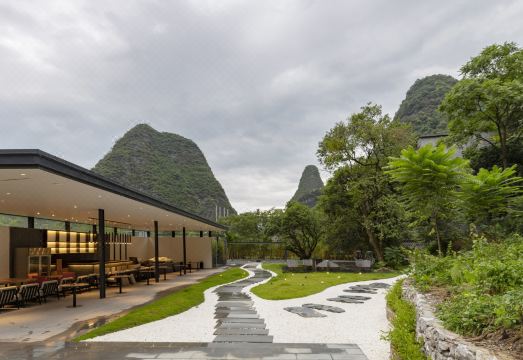 花梦间酒店（阳朔遇龙河骥马码头店）外景图