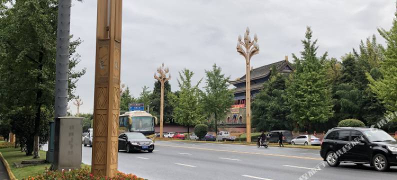 峨眉山晶源酒店(大佛禅院店)图片