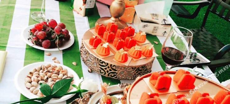 银泰房车露营酒店(大连银沙滩店)图片