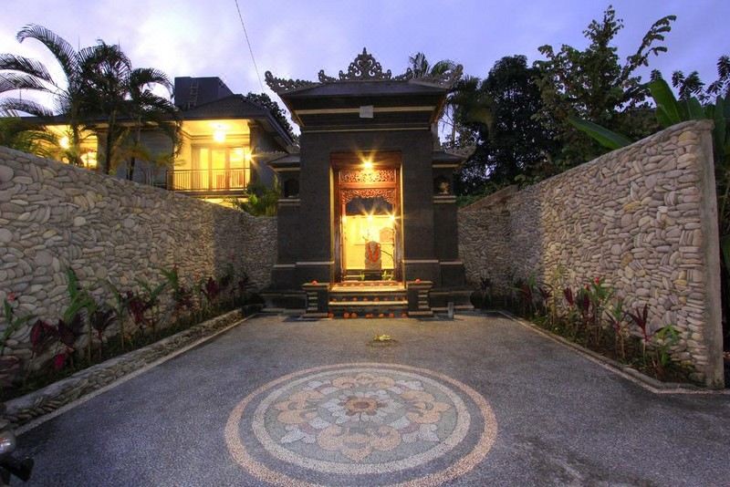 Suarsena House Bungalows Ubud Bali Hotel Reviews And Room Rates - 