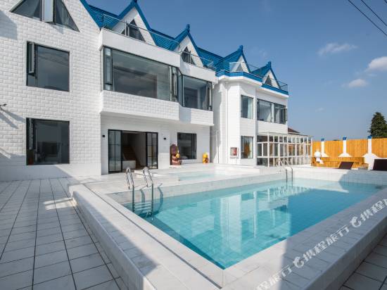 上海鹿繞雲親子民宿