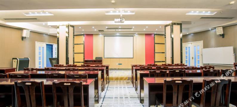 摩登精致酒店(内乡县衙广场店)图片