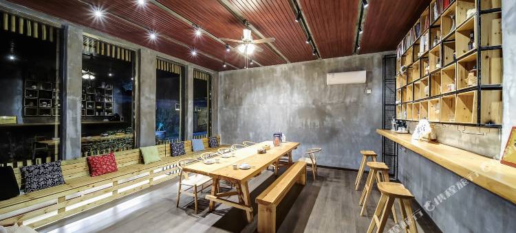 花筑·慢慢来/山景庭院美学/亲子娱乐度假民宿(泰山风景区店)图片