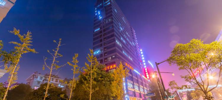 星城空禅精品社交青年旅社(杭州婺江路地铁站店)图片