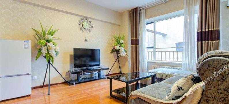 钟楼青果公寓(西安钟鼓楼回民街店)图片