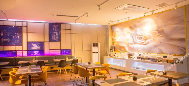 途客酒店(平阴卓亚香格里店)图片