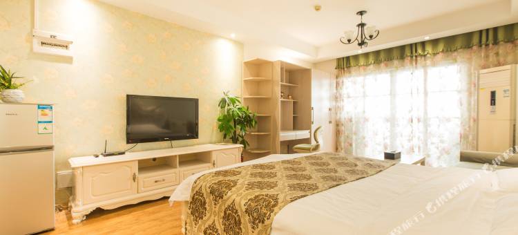 米朵民宿(重庆观音桥地铁站店)图片