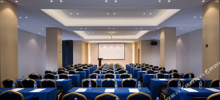 凯里亚德酒店(南京玄武湖福建路地铁站店)图片