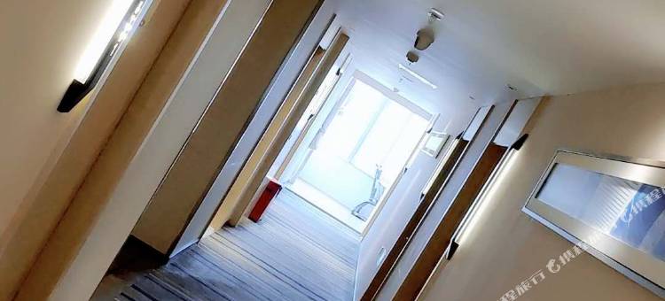 城市便捷酒店(镇江大市口苏宁广场店)图片