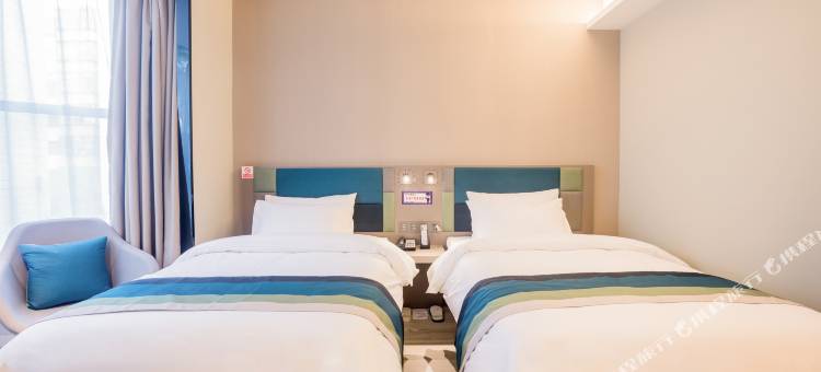 如家商旅酒店(深圳大悦城灵芝地铁站店)图片