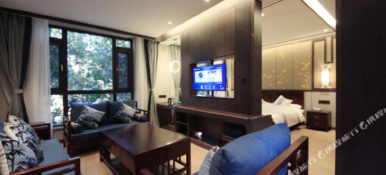 西双版纳热土酒店(民族风情园店)图片