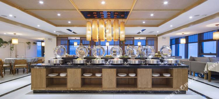 仟那酒店(中原国际博览中心凤凰台地铁站店)图片