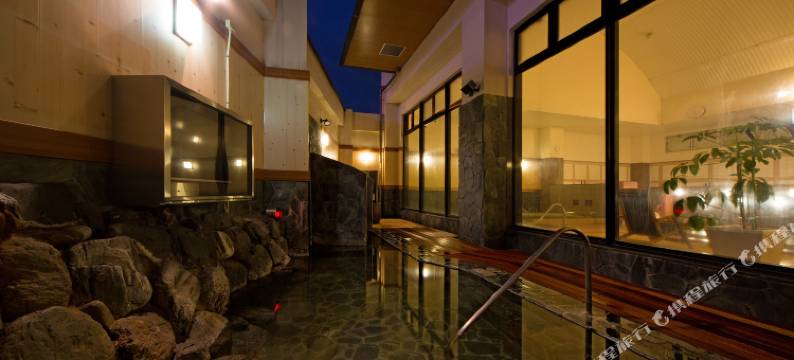 风吕咖啡好眠酒店(Ofuro Cafe Utatane)图片