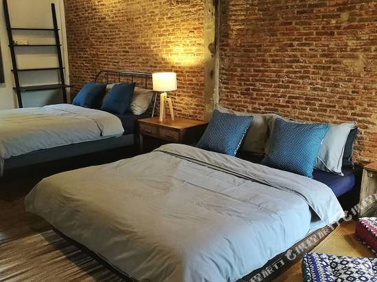 博贊納格姆之家