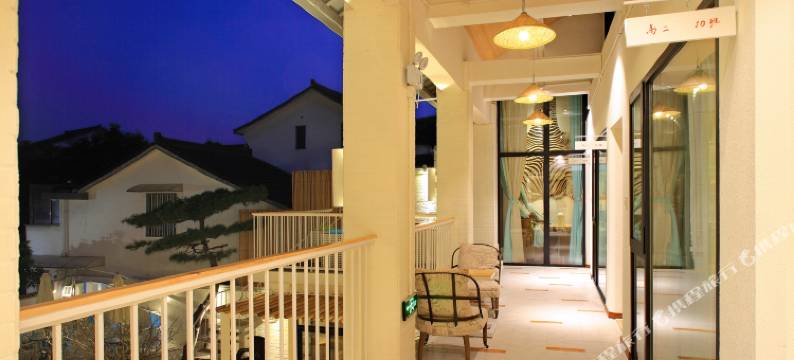 乡阁民宿(西湖风景区店)图片