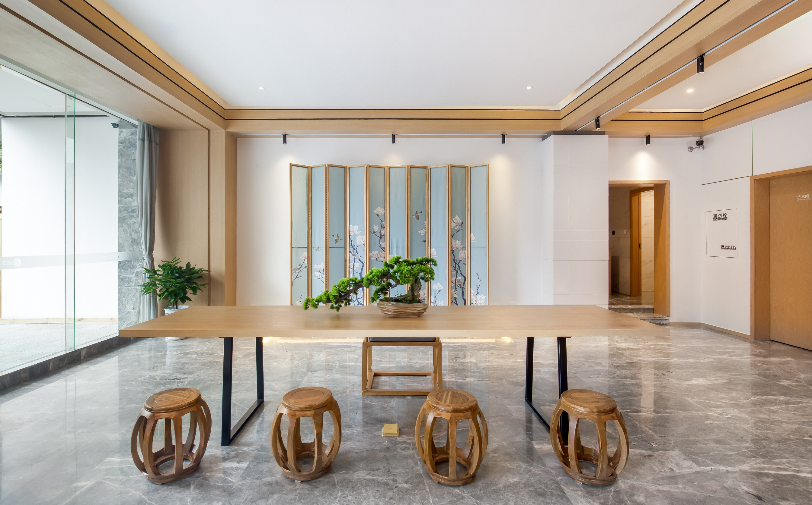 Floral Hotel · Memorize Scene Yangshuo West Street hotelOver view