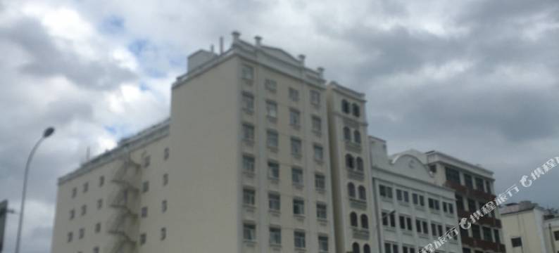 那扇门精品客栈(三亚湾步行街店)图片