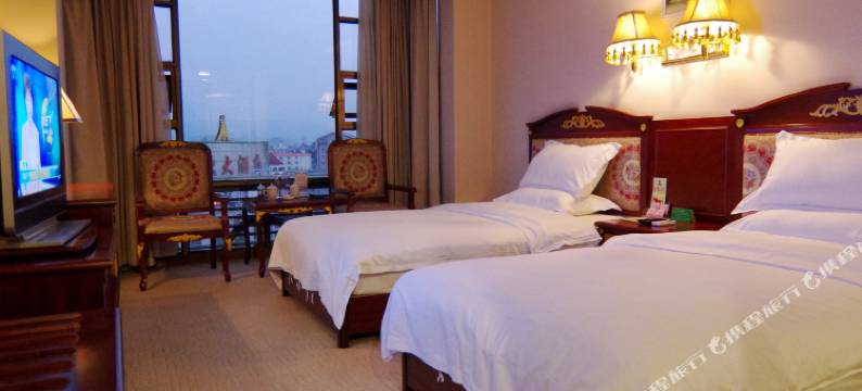 瑞丽腾隆大酒店图片