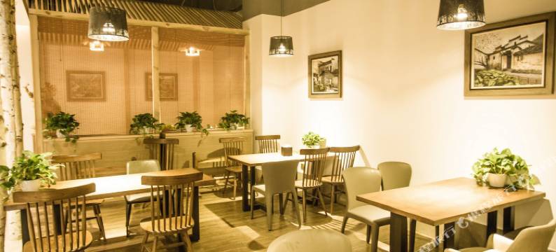 郑州俱净酒店(熙地港中州大道店)图片