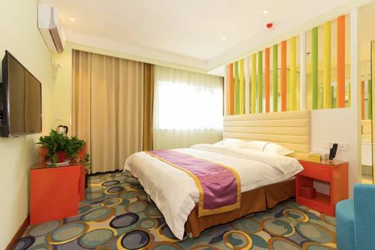 郑州君悦时尚酒店(宇通公司黄河护理学院店)