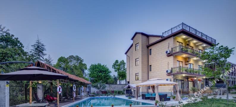 莫干溪边客栈图片