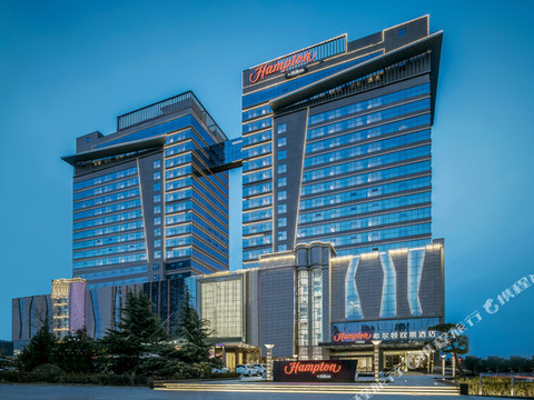 庆阳彩虹桥希尔顿欢朋酒店