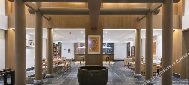 璞华天筑酒店(开封清明上河园店)图片